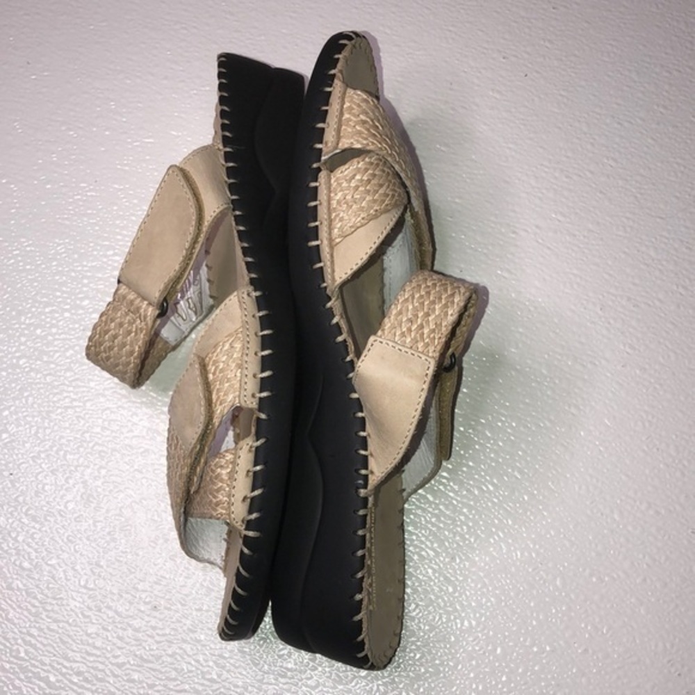 NWOT La Plume Comfort Sandals Size 9.5 41 EUR - Picture 8 of 12